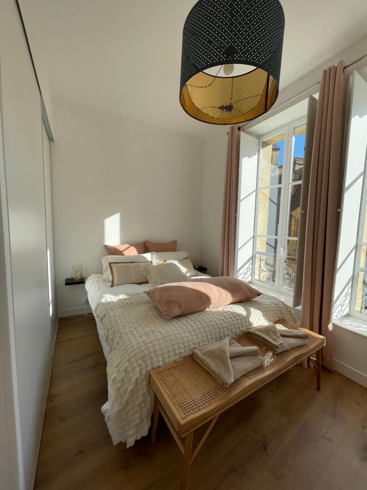 Au Coeur Du Centre Historique De Sarlat Apartment Bagian luar foto