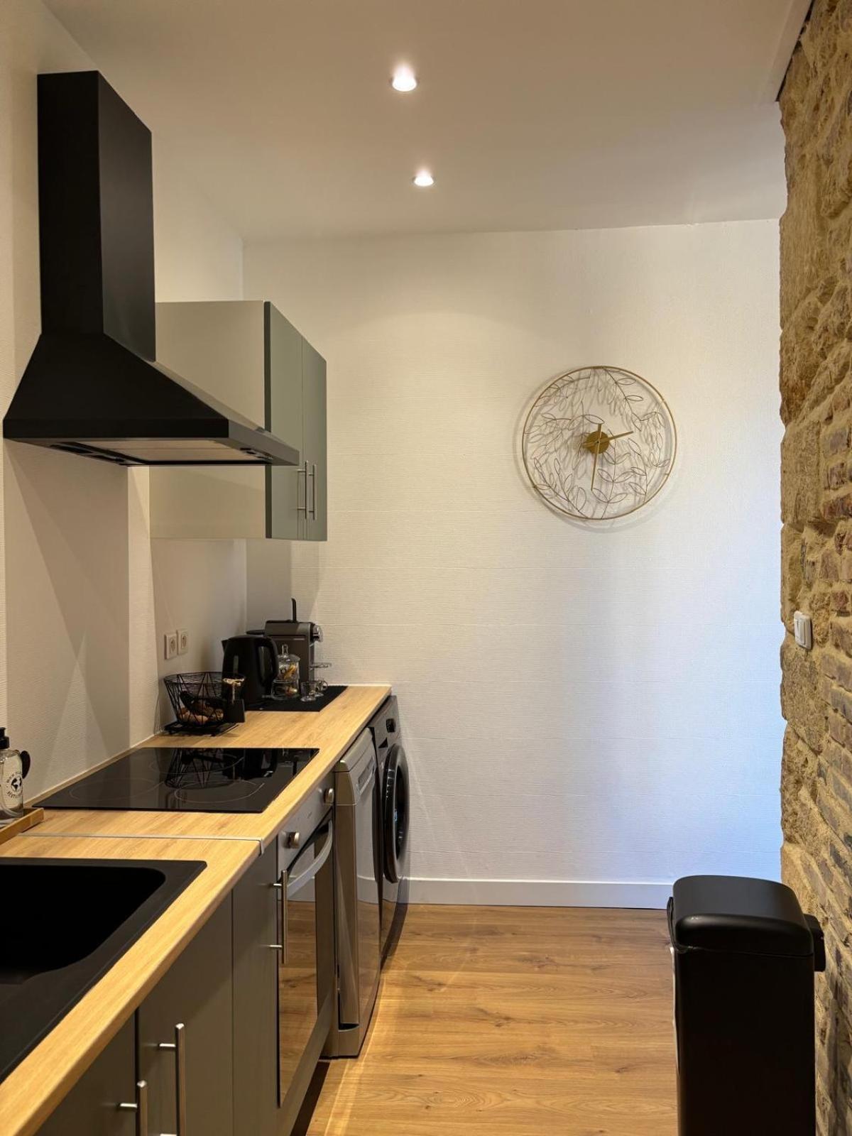 Au Coeur Du Centre Historique De Sarlat Apartment Bagian luar foto